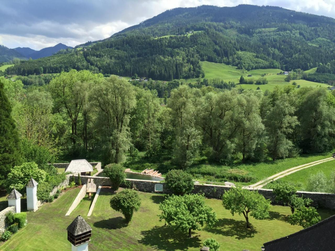 Schloss Gstatt Oblarn Exterior foto